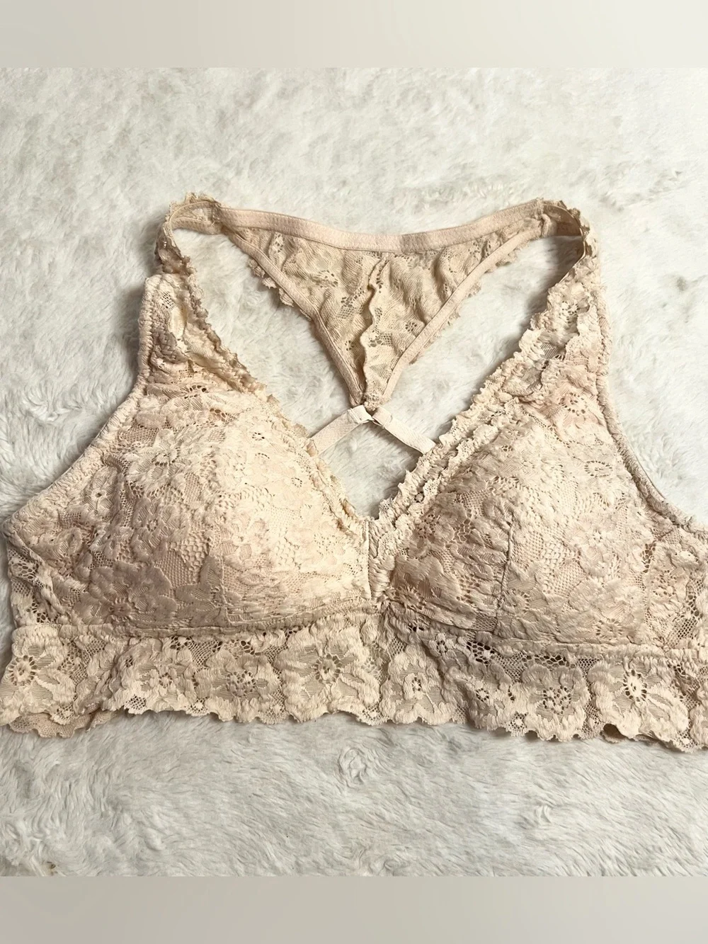 Cream Floral Lace Racerback Bralette Size Medium Wireless Comfort Bra
